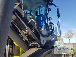 Claas XERION 4000 SADDLE TRAC