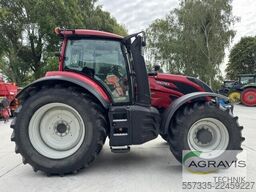 Valtra T 175 EV Dummy