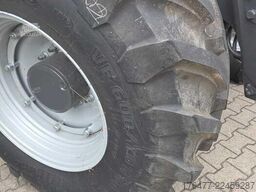 Massey Ferguson MF 8S.245 DYNA-VT