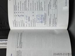 VOLKSWAGEN T5 1,9 TDI CARAVELLE 9 SITZER KLIMA EURO4