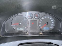 VOLKSWAGEN T5 1,9 TDI CARAVELLE 9 SITZER KLIMA EURO4