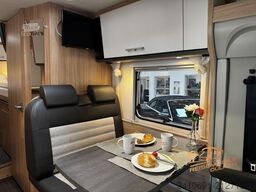 SUNLIGHT Adventure V 66 1.Hand SAT TV Navi RFK Allwetter