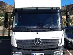 MERCEDES BENZ 818 4X2 SAXAS 180HP AUTOMATICO