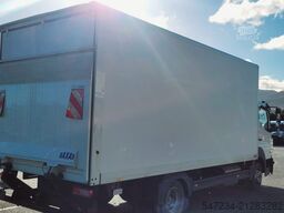 MERCEDES BENZ 818 4X2 SAXAS 180HP AUTOMATICO