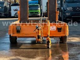 BLOMENRÖHR Tieflader, Maschinentransporter 3 t.