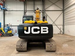 JCB JS 131 LC