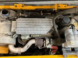 JCB JS 131 LC