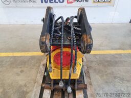 Rädlinger Schwenkrotator CAT M318 / CW 40 / 2016