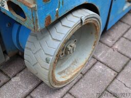 Genie GS1932 Electric, Working Height 7.8 m, 227kg Capac