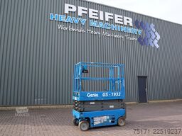 Genie GS1932 Electric, Working Height 7.8 m, 227kg Capac