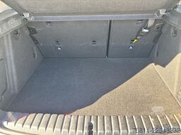 BMW 118d ADVANTAGE + AUTOMATIK + SCHECKHEFT + HU LED