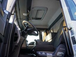 MAN TGS 26.360/ 550 cm chassis/ steered axle