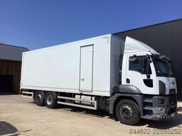 Ford Road 6x2 - 1500€ excl BTW