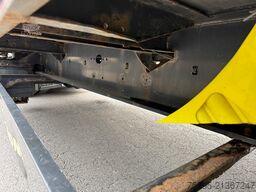 Krone 3 Achs MEGA Staplerhalterung Liftachse SAF