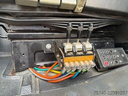 Mercedes-Benz Actros 2536 + FASSI F130 A - 2X EXT. + 6X2 + HA...
