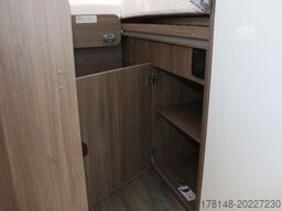 Carado VAN V 337