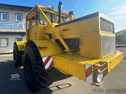 Kirovets K700A V8