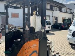 LINDE R16 mit neuwertiger Batterie und Ladegerät