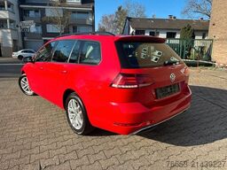 VOLKSWAGEN Golf Variant 110kw DSG Comf.*LED*NAVI*Alcantara
