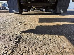 SCHMITZ CARGOBULL Carrier 1950 MT,2 Kammern mit Tor,Ladebordw.3 To