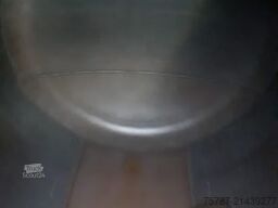 SCHMITZ CARGOBULL Tankchassis mit Tankcontainer, 424.676 KM