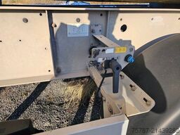 VAN HOOL Tankchassis + Tankcontainer,363.054 Km