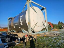 VAN HOOL Tankchassis mit Tankcontainer