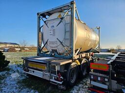 VAN HOOL Tankchassis mit Tankcontainer