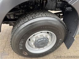 MAN TGS 28.400 6x4-4 Kipper Kran Palfinger PK9002