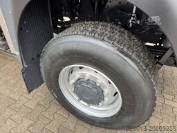 MAN TGS 28.400 6x4-4 Kipper Kran Palfinger PK9002