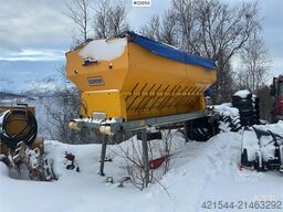 Schmidt Stratos B90-42 sand bucket – 9 cubic meters