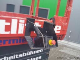 Hulleman Trucks & Machinery BV Hulleman Trucks & Machinery BV Hulleman Trucks & Machinery BV