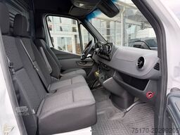 MERCEDES-BENZ Sprinter 319 CDI 4325 DISTRONIC Klima AHK