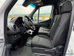 MERCEDES-BENZ Sprinter 319 CDI 4325 DISTRONIC Klima AHK