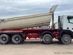 Iveco EUROTRAKKER 320 E 35 (GRAND PONT / LAMES / POMP...