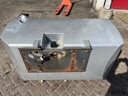 DAF Brandstoftank Diesel 720L 025595