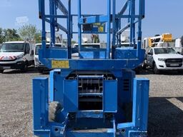 Genie GS-2669 RT - 10 m, 4x4, diesel