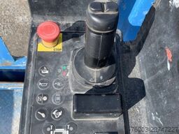 Genie GS-2669 RT - 10 m, 4x4, diesel