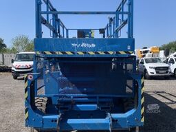 Genie GS4390 - 15,11m, diesel, 4x4