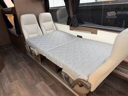 Volvo 9900. Motorhome!