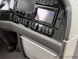 Volvo 9900. Motorhome!