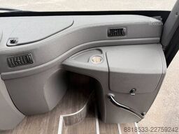 Volvo 9900. Motorhome!