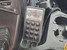 MERCEDES-BENZ AROCS 3240