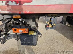 SCHMITZ CARGOBULL Tiefkühler City, 2. Achse drehbar, Carrier 1550