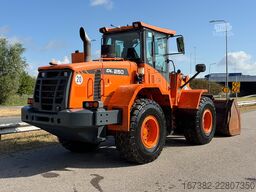 Doosan DL250-3