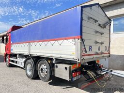 Mercedes-Benz Actros 2551