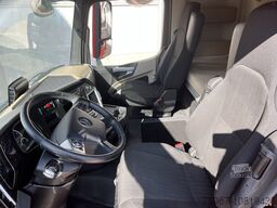 Mercedes-Benz Actros 2551