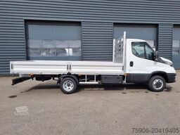 Iveco DAILY 35-180 PLATEAU 4.40m