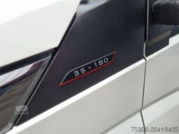 Iveco DAILY 35-180 PLATEAU 4.40m