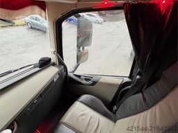 Volvo FH 6x2 tractor unit with ADR approval